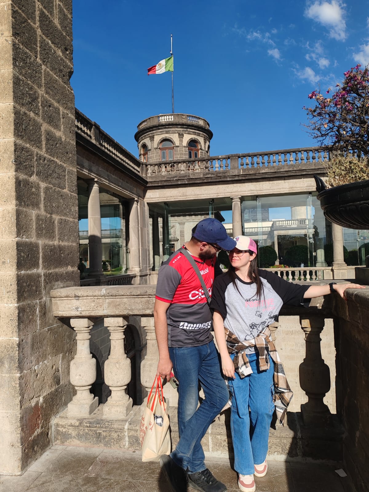 A photo from Efra and Susi's wedding gallery.